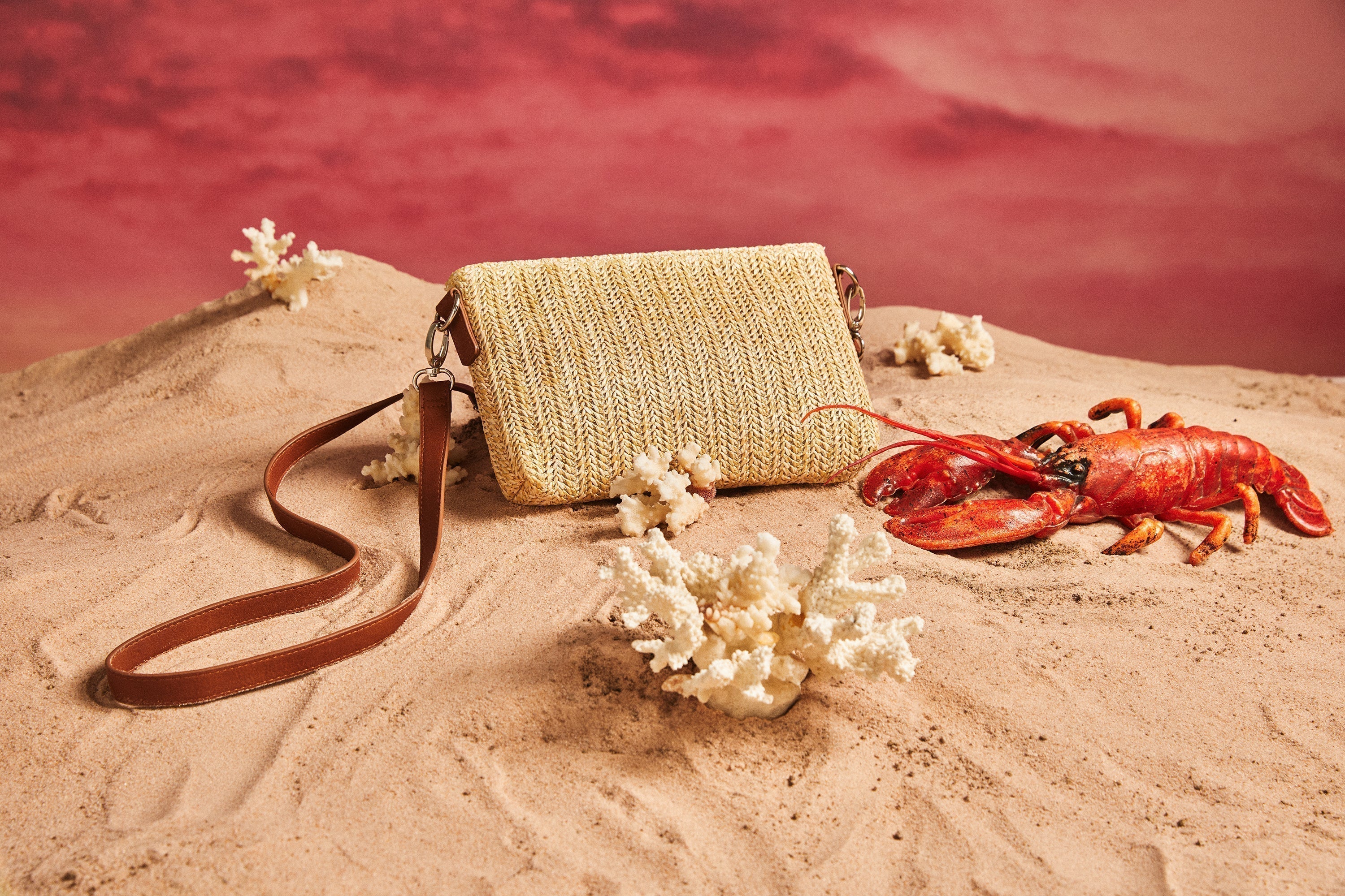 Accesorios imprescindibles para el verano 2025