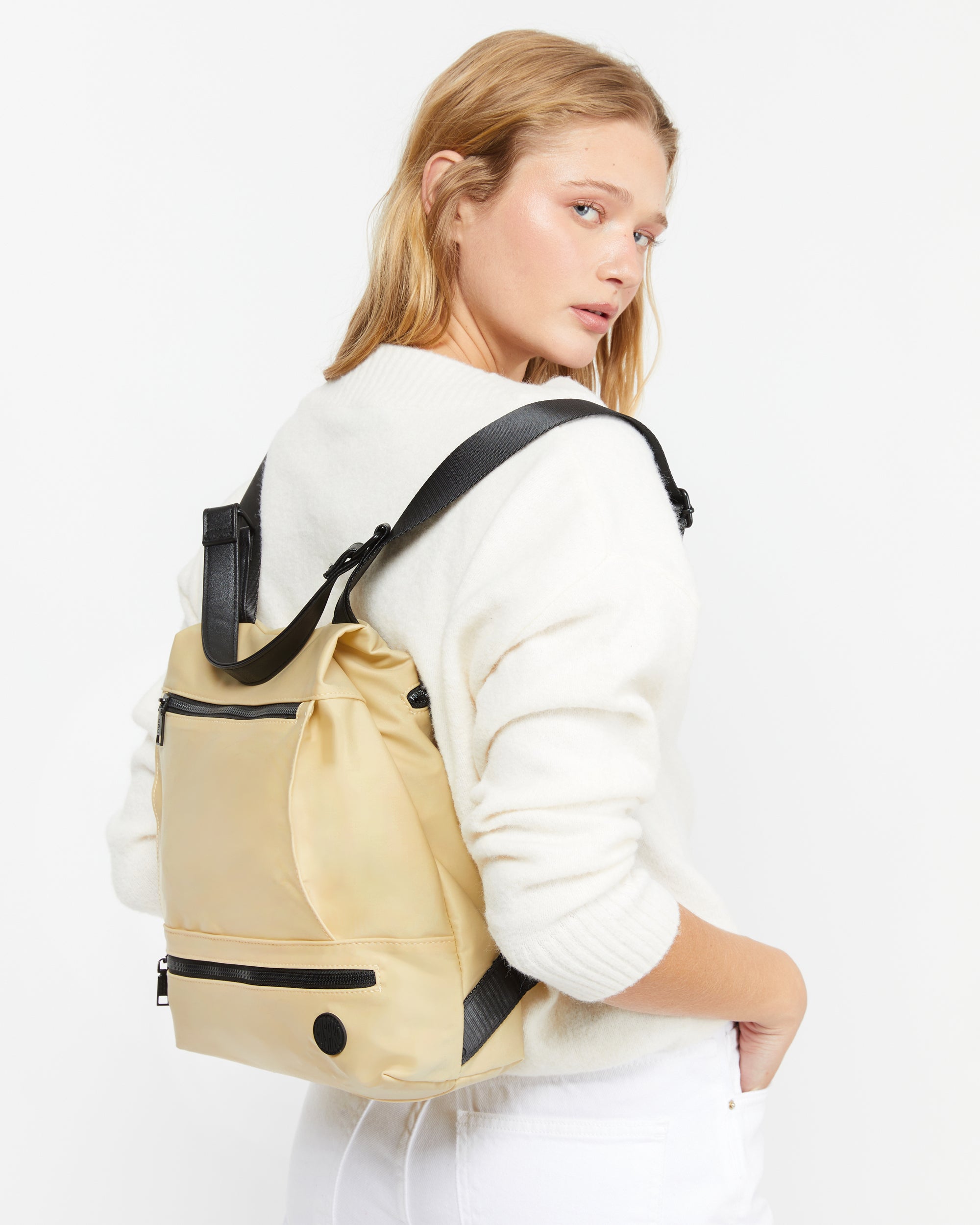 Tendencias de Mochilas para esta temporada: ¡Looks perfectos de mujer!