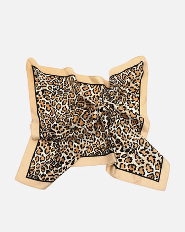 Leon Foulard camel