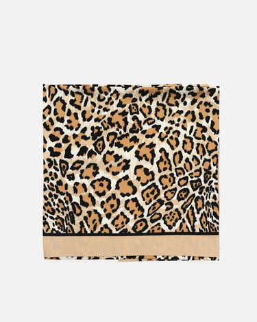 Leon Foulard camel