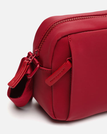 Daela Tas 