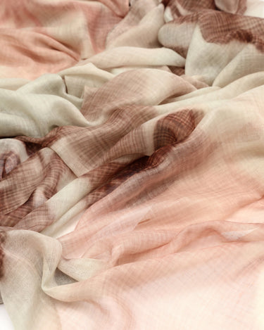 Analisa Foulard 