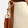 Sac Sora style hobo en similicuir avec effet raphia 