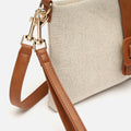 Sac à main Soro avec bandoulière effet raphia et fermeture détail 