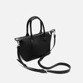 Cloti bolso tote en nylon con asa bandolera extraíble y detalle colgante 