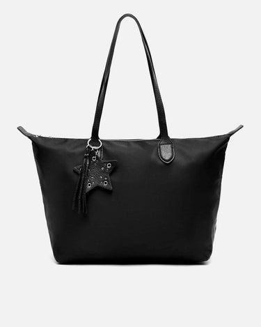 Clote bolso shopper grande en nylon con detalle colgante 