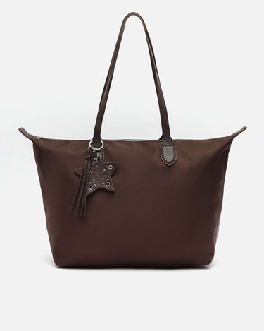 Clote bolso shopper grande en nylon con detalle colgante 