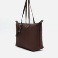 Clote bolso shopper grande en nylon con detalle colgante 