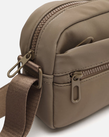 Sak bolso bandolera pequeño en nylon 