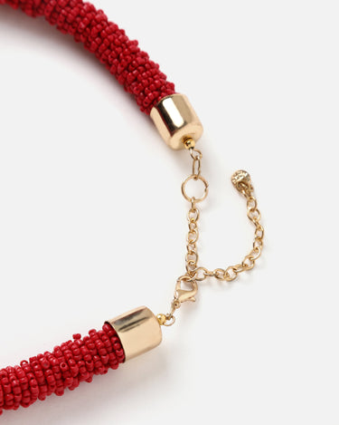 Placida collar corto con cuentas 