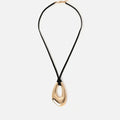 Noeli collar con detalle ovalado 
