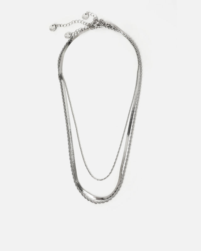 Pepe triple-effect necklace