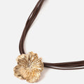 Cordilio collar corto flor 