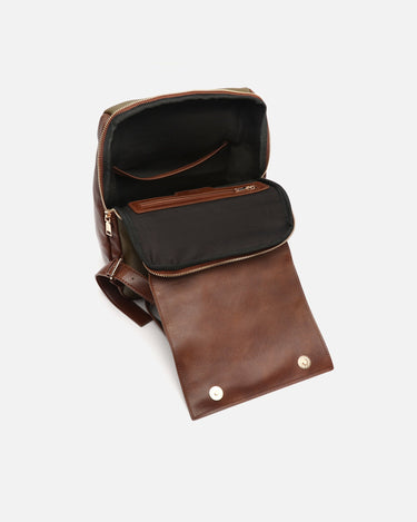 Chula mochila con solapa 