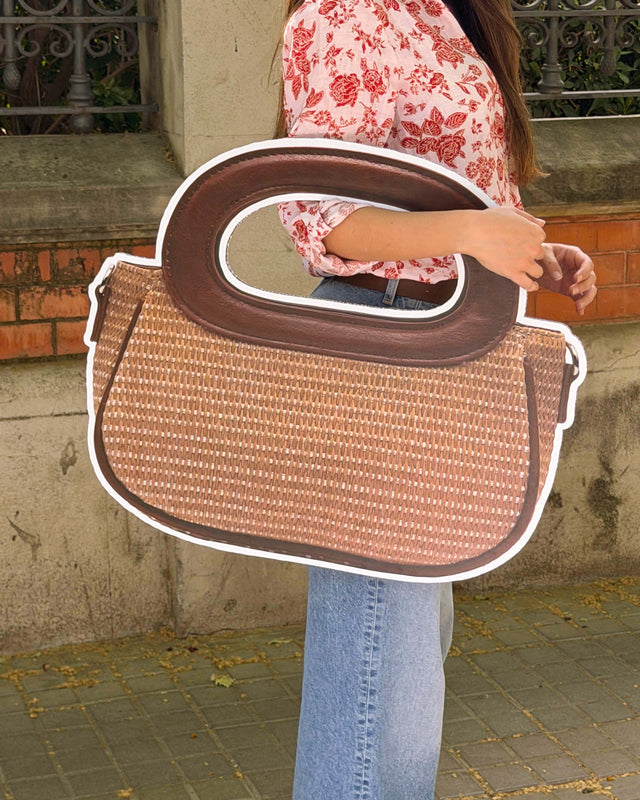 Formito bolso de mano efecto rafia con asa bandolera extraíble