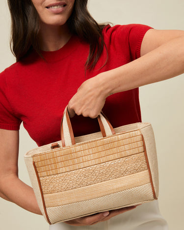 Seni Raffia 