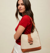 Sora bolso estilo hobo en polipiel y efecto rafia 